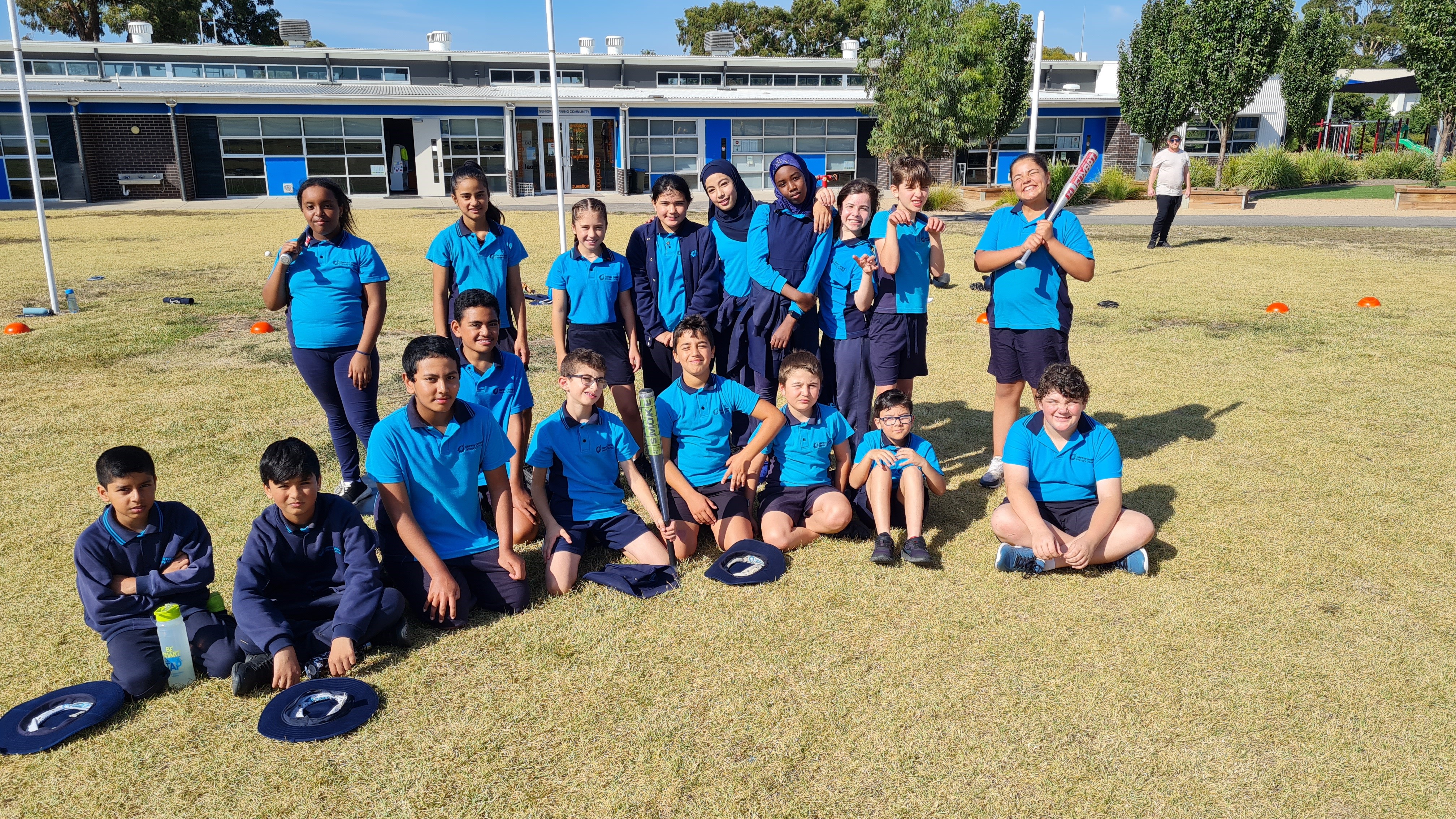 /uploaded_files/media/gallery/1630579059Softball 1.jpg